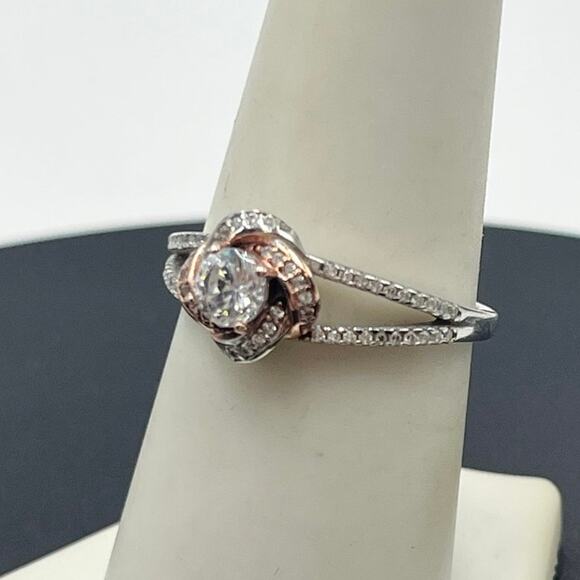 IBB CN 925 Rose Gold Vermeil CZ Two Tone Floral Love Knot Ring Sz 8 - Picture 2 of 8